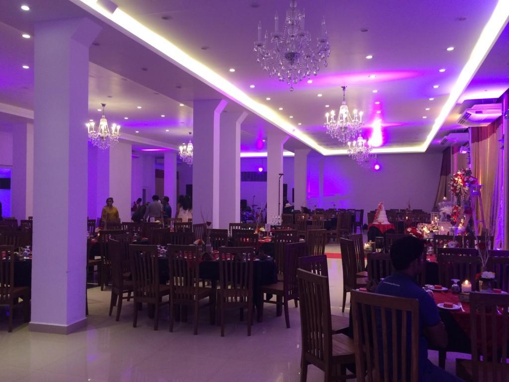 Hotel Saketha Beach Negombo Exterior foto